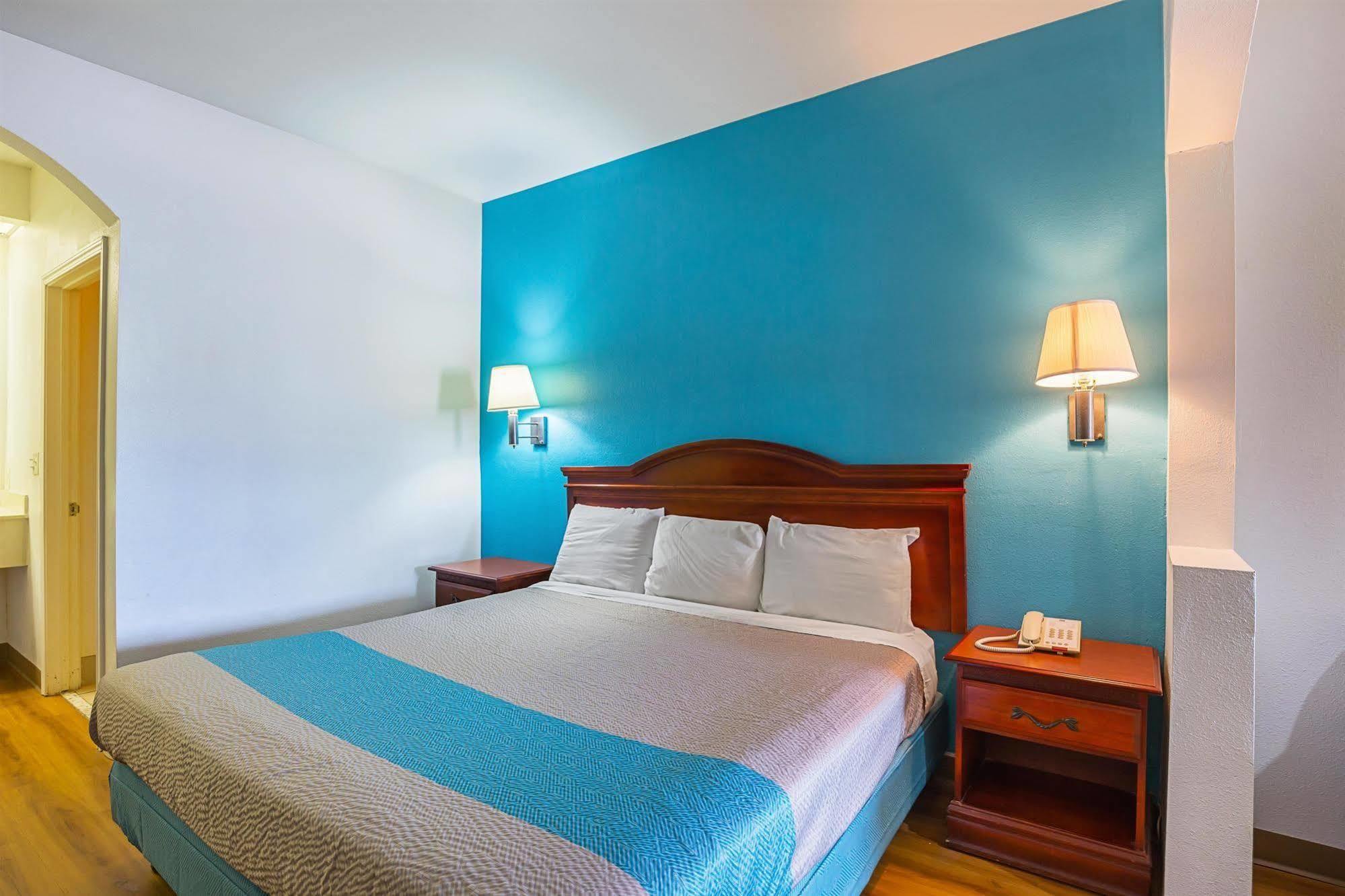 Island Inn By Oyo Galveston Beach, Tx Екстериор снимка