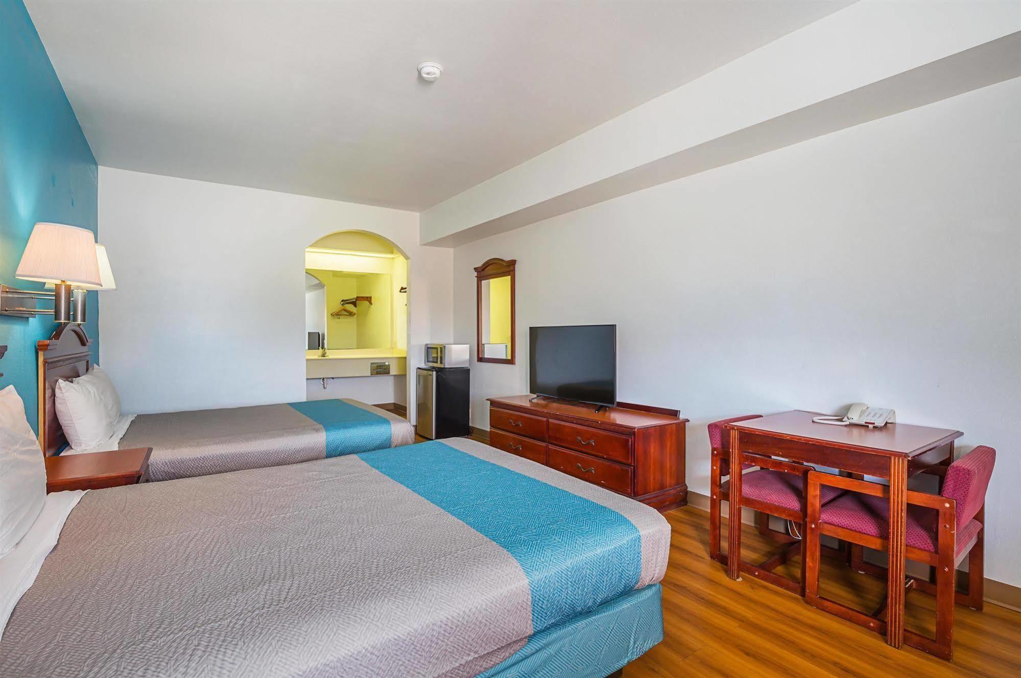 Island Inn By Oyo Galveston Beach, Tx Екстериор снимка